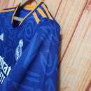 Camisa do Real Madrid II 21/22 Torcedor Azul