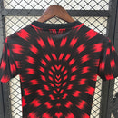 Camisa Feminina do Flamengo Pré-jogo 25/26 Torcedor Preto e Vermelho