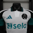 Camisa do Newcastle United III 24/25 JOGADOR Branca e Verde