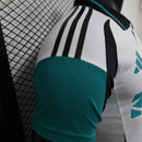 Camisa do Newcastle United III 24/25 JOGADOR Branca e Verde